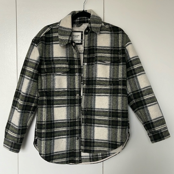 Abercrombie Plaid Shacket - Small - Picture 1 of 2